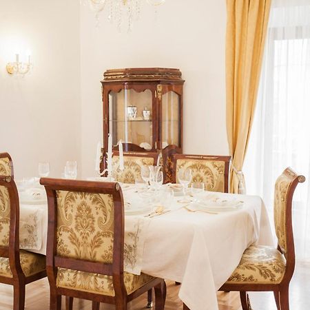 Suite Sarandrea Rome Luaran gambar