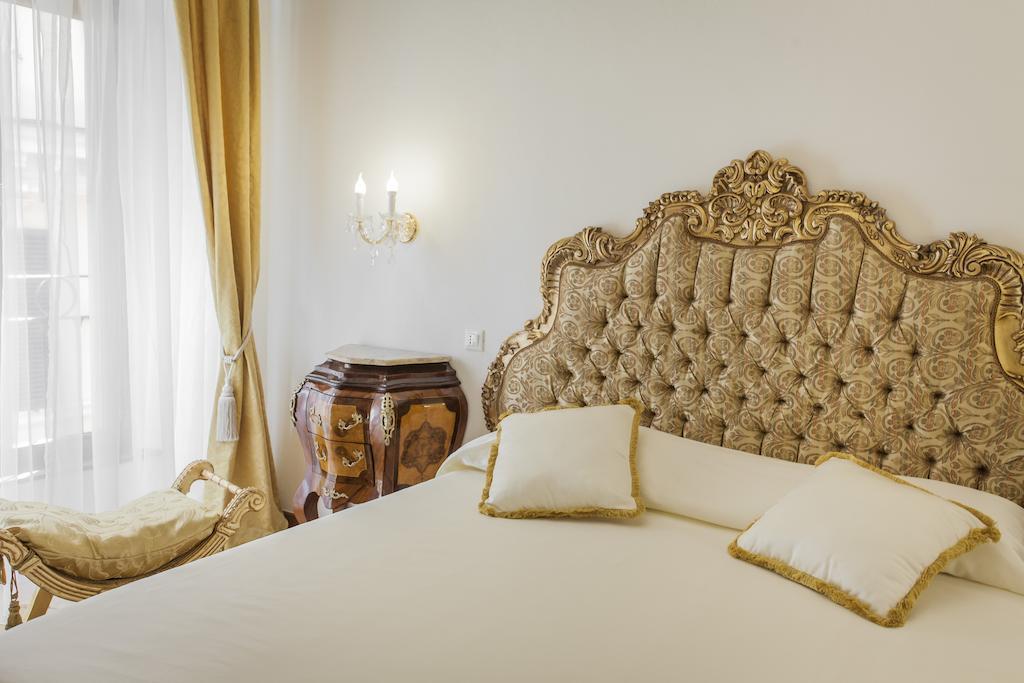Suite Sarandrea Rome Luaran gambar